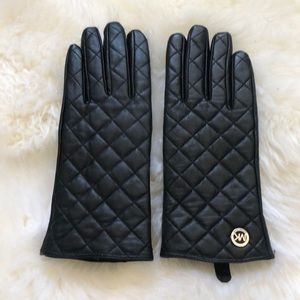 Michael Kors gloves